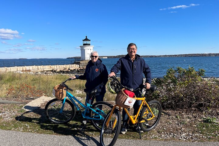 Two Hour Lighthouse Bicycle Tour from South Portland-Mellow - Photo 1 of 7